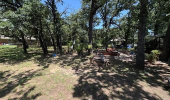 102 Shady Oak Rd, Keene, TX 76059