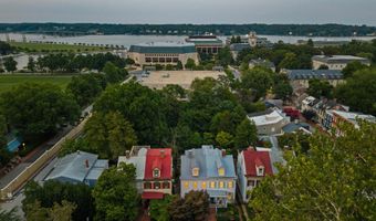 268 KING GEORGE St, Annapolis, MD 21401