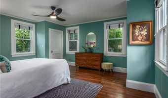 20 Short Rd, Barrington, RI 02806