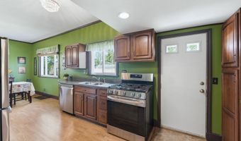 319 E Broad St, Angola, IN 46703