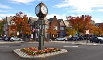 253 Garth Rd Unit 1T, Scarsdale, NY 10583