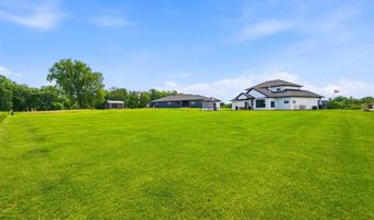 2985 127th Dr, Amana, IA 52203