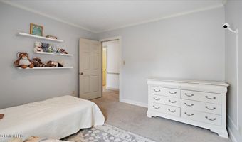 112 Swallow Dr, Brandon, MS 39047