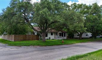 1236 E 5th St, Alice, TX 78332