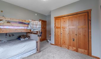 503 Sheyenne Dr, Abercrombie, ND 58001