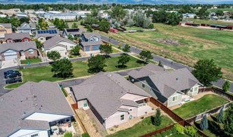 870 Humboldt Peak Ln, Berthoud, CO 80513