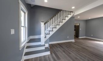 316 CLEMENTS BRIDGE Rd, Barrington, NJ 08007