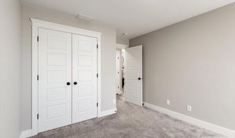 1952 47th St, Ammon, ID 83401