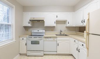 1204 WAYNE St N C, Arlington, VA 22201