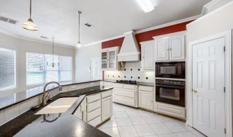 3601 Cliffwood Dr, Alvarado, TX 76009