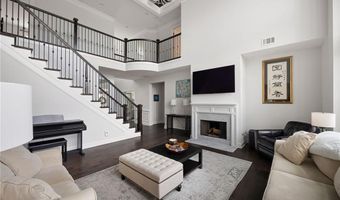 220 Briar Hollow Ln, Woodstock, GA 30188