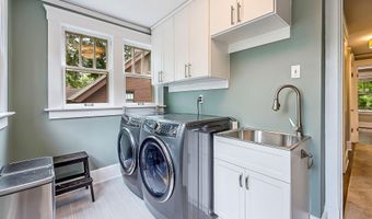 1303 S Forest Ave, Ann Arbor, MI 48104