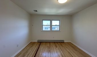 33 E 51ST St 2, Bayonne, NJ 07002