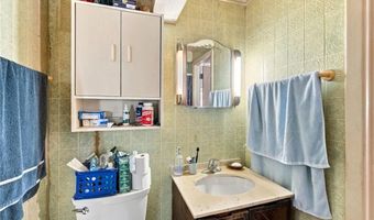 227 S Main St, Coventry, RI 02816