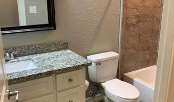 413-415 Hurst St, Angleton, TX 77515