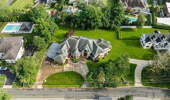 284 Park Ave, Oakhurst, NJ 07755