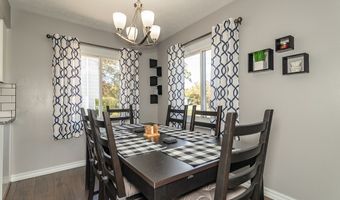 911 Lloyd Ave, Aurora, OH 44202