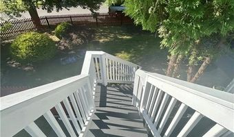 140 Alden Ave, Warwick, RI 02886