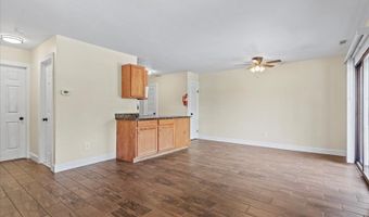 12 Stonehill Dr 1, Alloway, NJ 07462