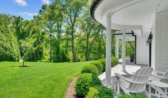 16 Lia Fail Way, Cos Cob, CT 06807