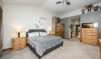 639 Wood Fern Dr, Ballwin, MO 63021