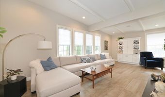 17 Central Ave, Amityville, NY 11701