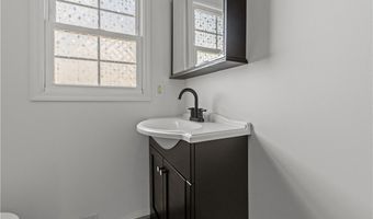 1301 Wade St, Aliquippa, PA 15001