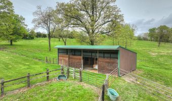 7766 State Hwy 39, Aurora, MO 65605