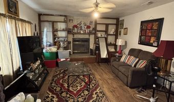 38 E Jackson Rd, Artesia, NM 88210