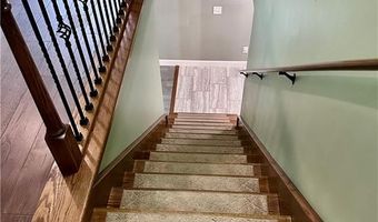 821 Oak Bend Dr, Asheboro, NC 27203