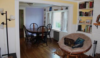 247 Burleigh Rd, Bangor, ME 04401