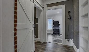 61 Church St, Ashville, OH 43103