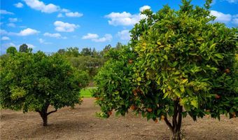1525 Ramona Dr, Camarillo, CA 93010