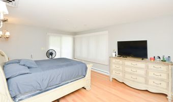 123 El Toro Dr, Bristol, CT 06010