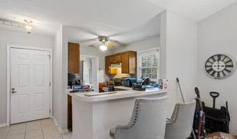 9435 Kings Falls Dr, Charlotte, NC 28210