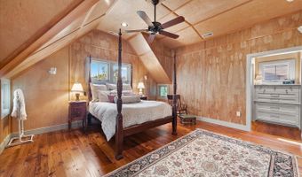 204 HOLLYWOOD St, Bethany Beach, DE 19930