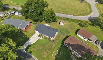 4114 Edgewood Dr, Ayden, NC 28513
