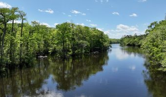 7095 Parkers Ferry Rd, Adams Run, SC 29426