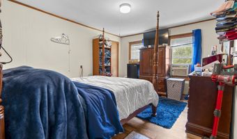 485 Hallett St, Bridgeport, CT 06608