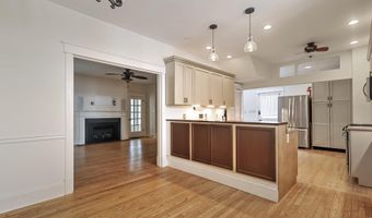 19 ELM Ter, Dover, DE 19901