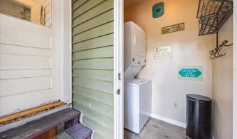 1900 PARK LAKE St, Orlando, FL 32803