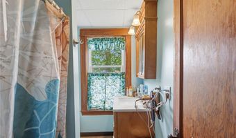 612 Rathbun St, Blackstone, MA 01504