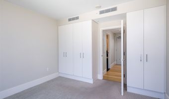1108 Auahi St 2305, Honolulu, HI 96814