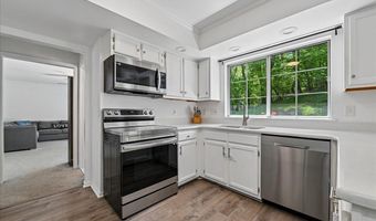 903 BROOK St, Accokeek, MD 20607