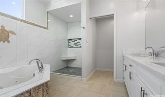 865 Akumu St, Kailua, HI 96734