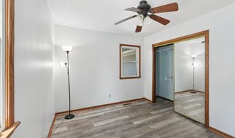 201 Rockwell Ave, Ames, IA 50014