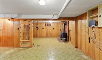 3614 CREST Dr, Annandale, VA 22003