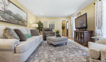 305 Brandon Dr, Beebe, AR 72012