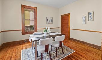 407 E 9th St, Alton, IL 62002