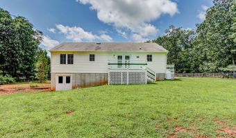 173 Pine Tag Ln, Appomattox, VA 24522